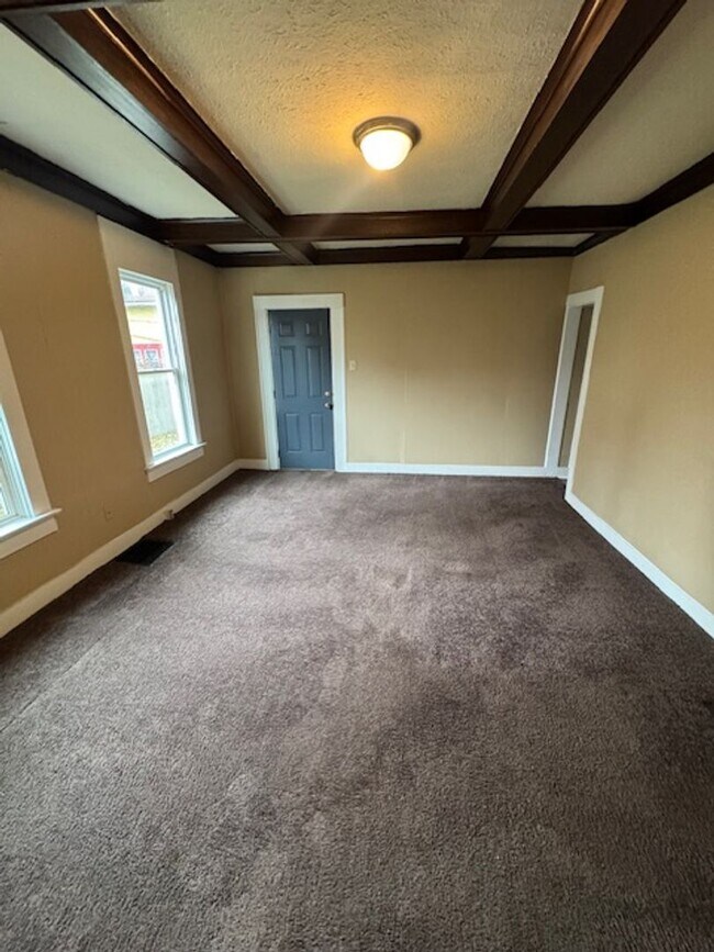 Foto del edificio - 2611 Warsaw St