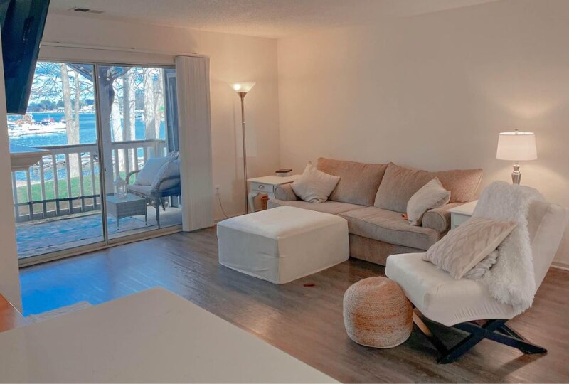 Foto principal - 21354 Nautique Blvd
