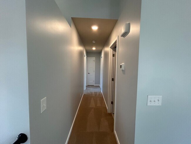 Foto del edificio - Newly Build Home for Rent!