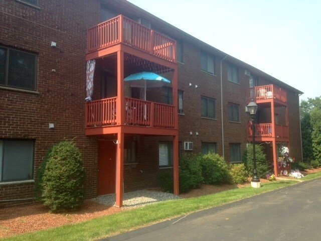 Building Photo - 29 Capron Rd