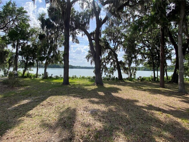 Foto del edificio - 2712 SW 14th Dr