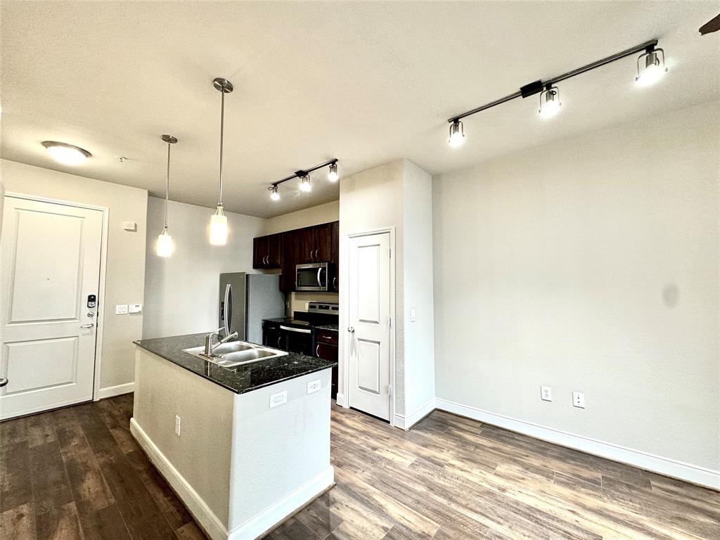 2300 Richmond Ave. Unit 270, Houston, TX 77098 Condo for Rent in