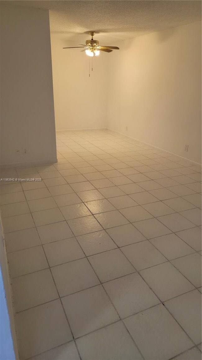 Foto del edificio - 3775 NW 116th Terrace
