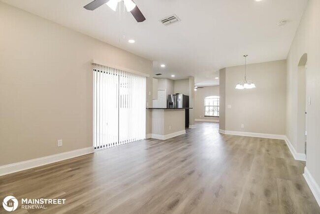Foto del edificio - 4510 6TH ST W, LEHIGH ACRES, FL 33971