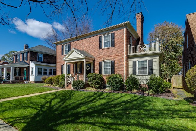 Photo - 4524 Fitzhugh Ave Apartment