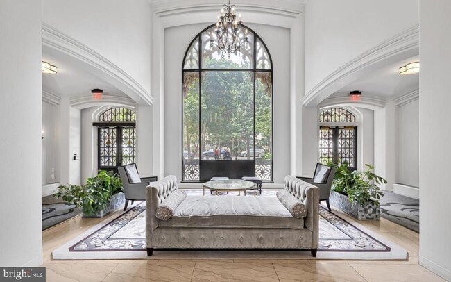 Building Photo - 1701 16th St NW