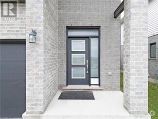 Building Photo - 1554 Henrica Ave