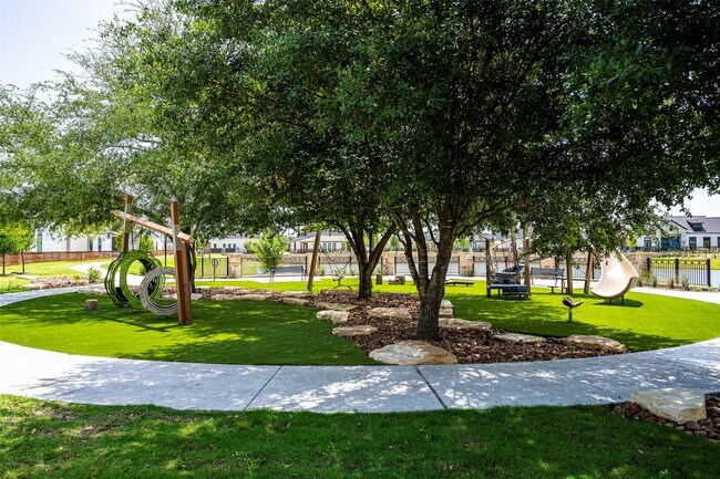Foto del edificio - 14915 Sparrows Nest Ln
