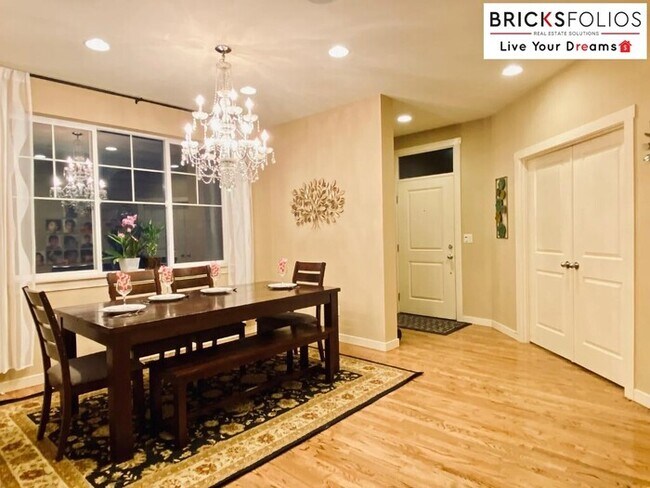 Building Photo - Welcome to Your Dream Retreat in Redmond R...