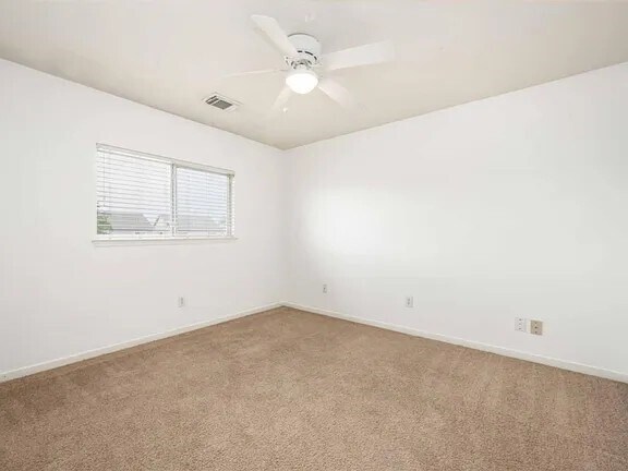 Foto del edificio - 20827 Settlers Lake Cir N