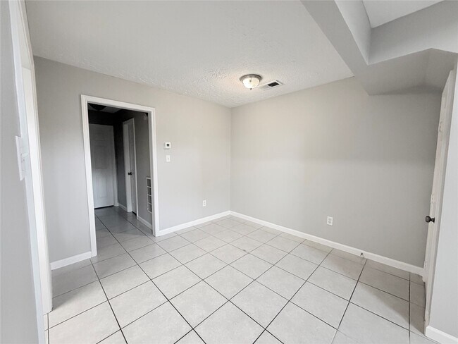 Building Photo - 12235 W Village Dr