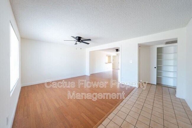 Foto del edificio - 2147 W Edgewood Ave