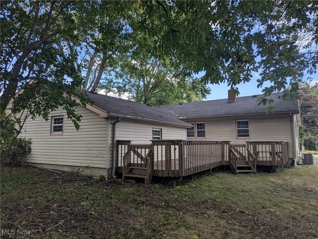 Building Photo - 602 Longmere Dr