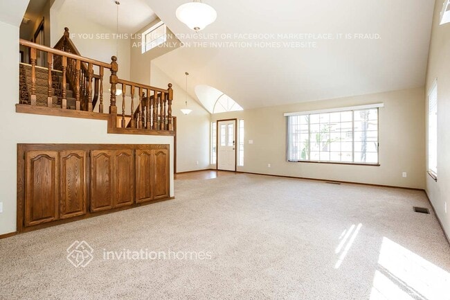 Building Photo - 880 Fieldstone Ct