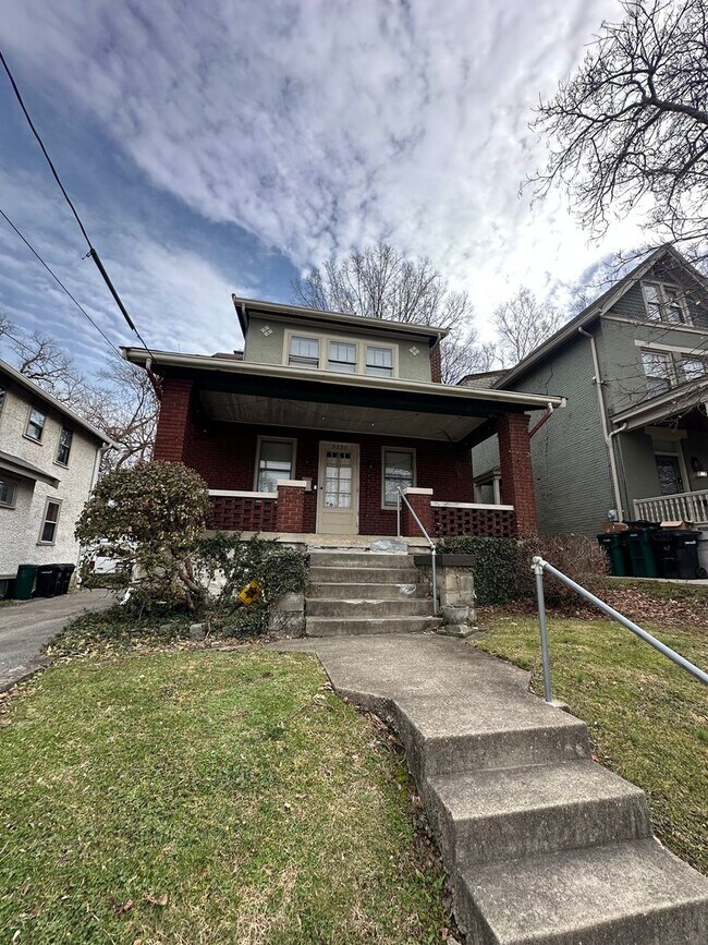 Building Photo - 3256 Glendora Ave