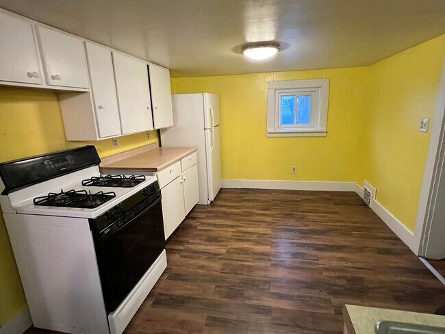 Foto del edificio - 3 Bedroom Duplex in Ogdensburg