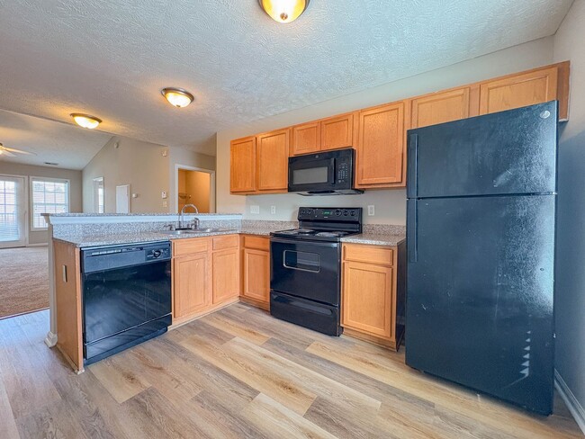 Building Photo - 3633 Dornoch Dr