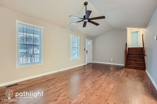 Foto del edificio - 3 br, 2 bath House - 377 Deering Drive UNIT
