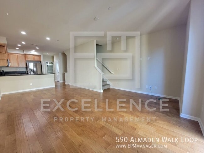 Building Photo - 590 Almaden Walk Loop