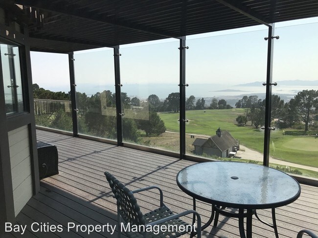 Foto del edificio - 2231 Spyglass Ln