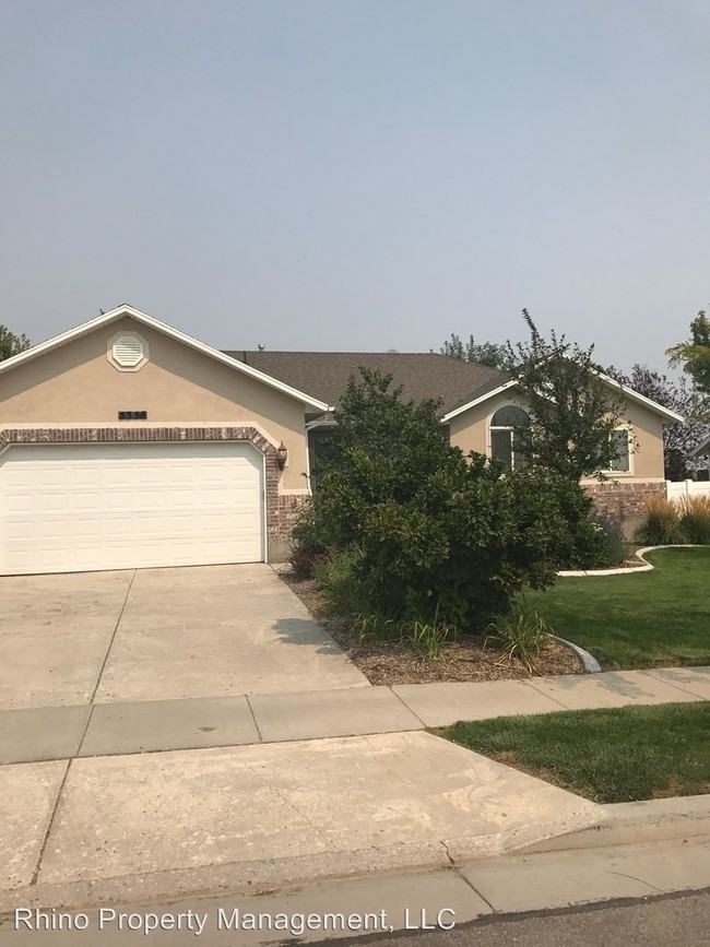 Building Photo - 5 br, 3.5 bath House - 5358 Shaggy Peak Dr.