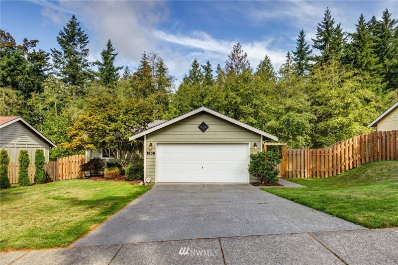 Primary Photo - 1508 Roma Rd