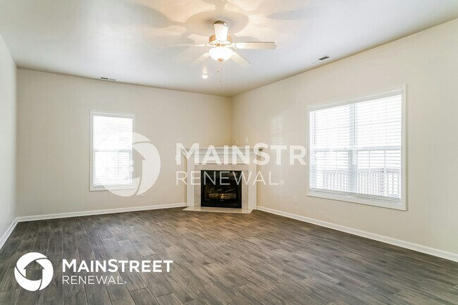 Building Photo - 301 Star Ruby Dr