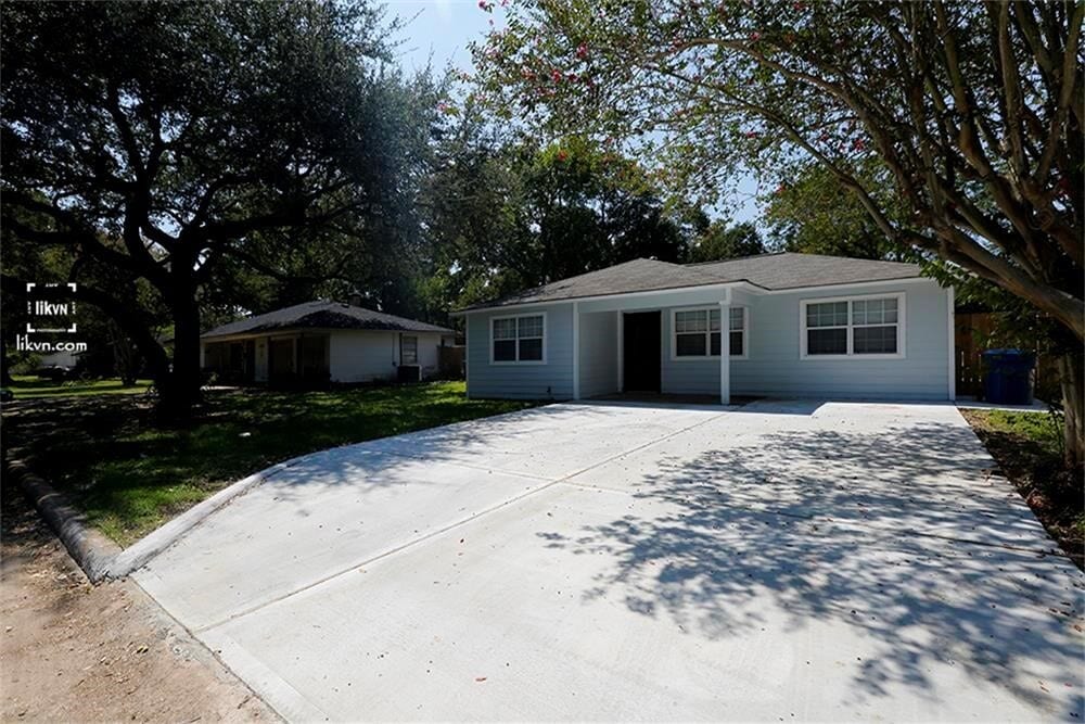 Primary Photo - 1112 Georgina St