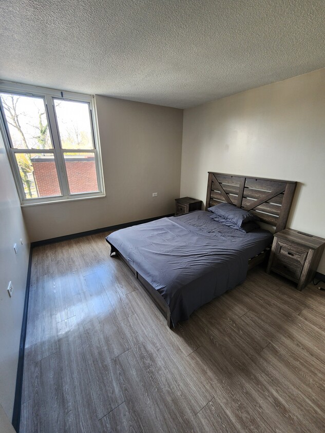 Foto del edificio - 489W State St -301