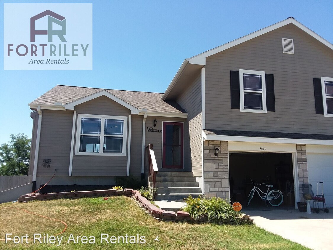 Primary Photo - 4 br, 3 bath House - 3013 Oakwood Drive