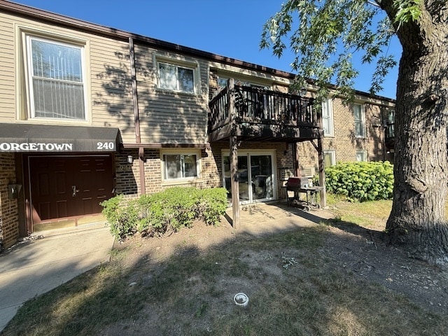 Primary Photo - 240 N Carter St