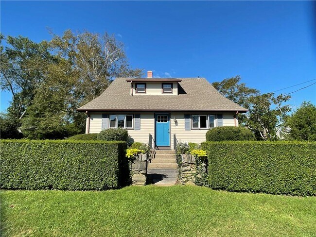 Building Photo - 34 Howland Ave