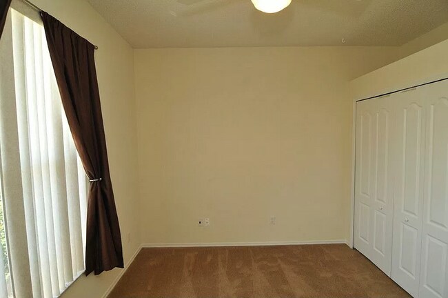 Guest bedroom - 13224 Saint Cole Court