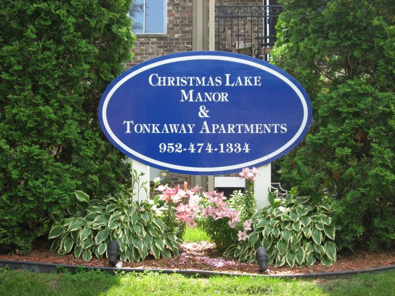 Christmas Lake Manor Apartments Excelsior, MN
