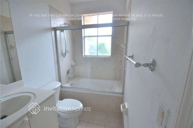 Building Photo - 12513 SW 124th Ct