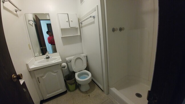 Foto del edificio - 469 Crawford Ave