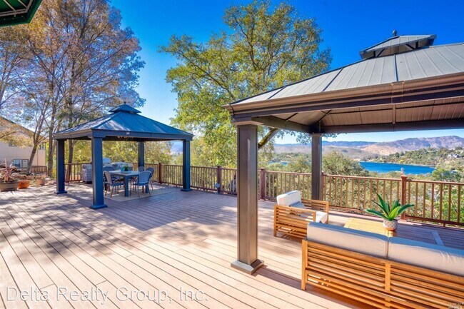 Foto del edificio - 5 br, 3 bath House - 18790 Oak Grove