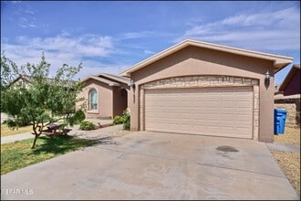 Building Photo - 1037 Callisto Ct