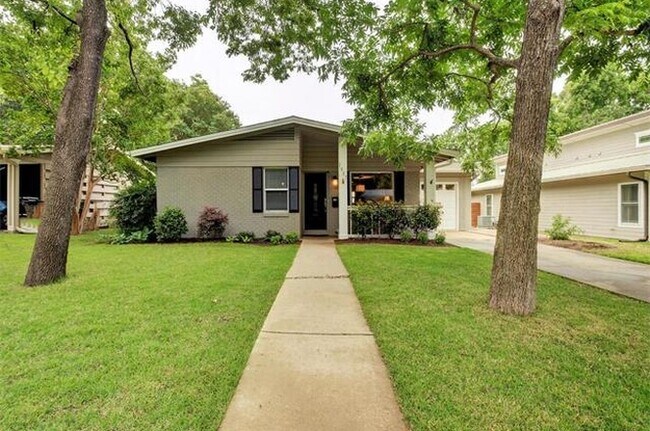 Foto del edificio - 1007 Arcadia Ave