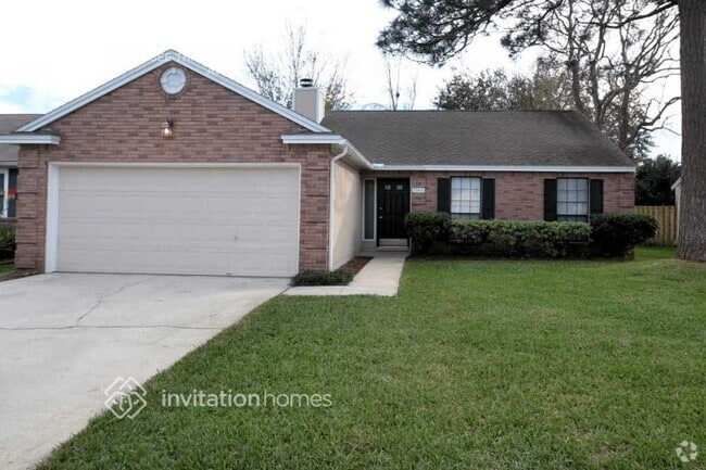 Building Photo - 3862 English Colony Dr N