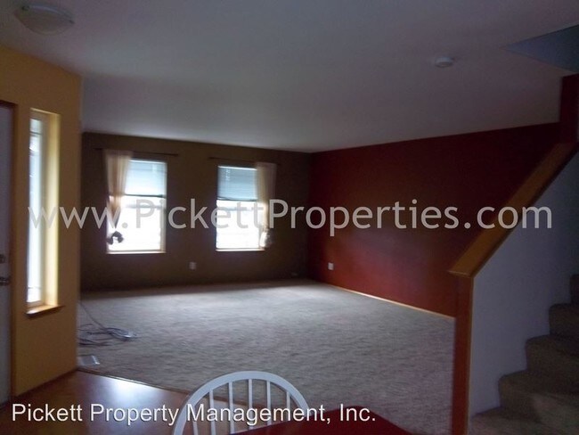 Building Photo - 3 br, 2.5 bath House - 1137 Cloninger Ct.