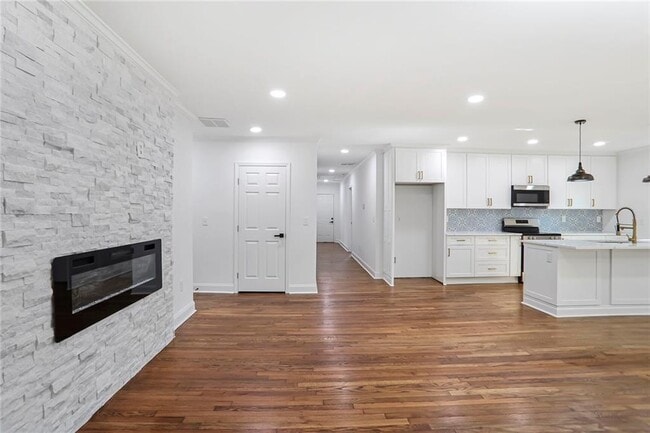 Foto del edificio - 1321 Avon Ave SW