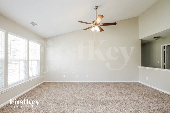 Foto del edificio - 115 Bosburg Dr