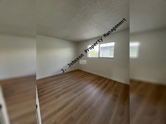 Foto del edificio - Great 2 Bedroom Unit for Rent