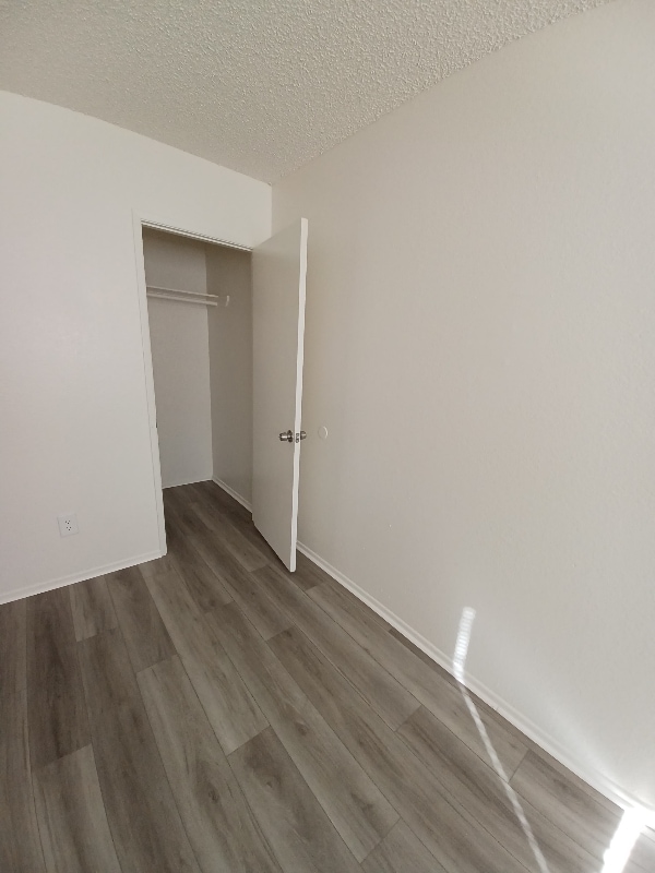 Foto del edificio - 4108 W Ave L