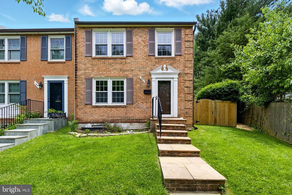 Primary Photo - 351 Gundry Dr