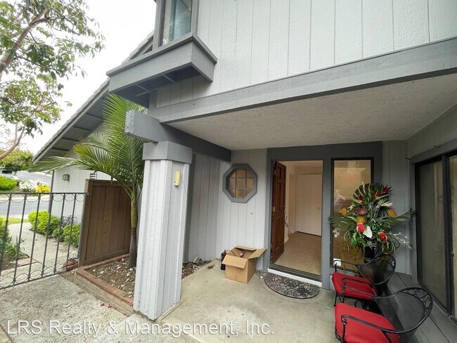 Building Photo - 3 br, 2.5 bath House - 13 Heather Hill Lane