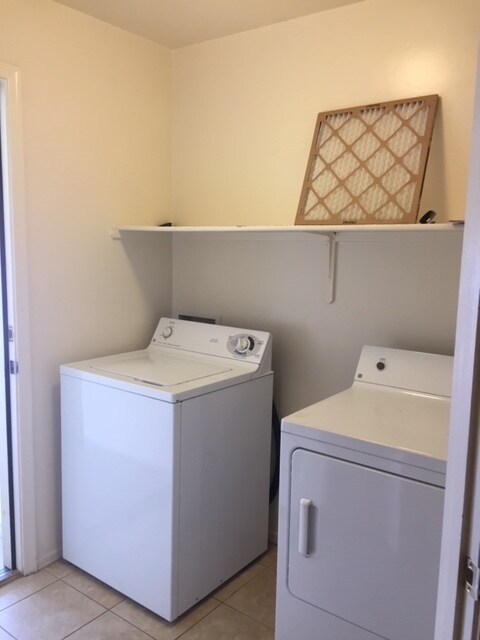 W/D - 3018 W Mountain Dew St