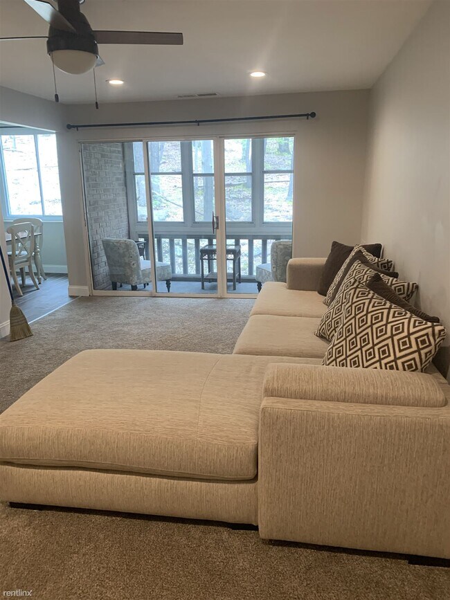 Foto del edificio - 1 br, 1 bath Condo - 1605 Summit Pointe