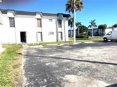 Building Photo - 7256 SW 94th Pl